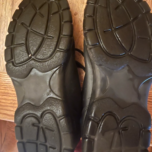 Men’s Steel Toe Shoes - Picture 4 of 5